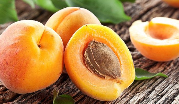 apricot, facemask for glowing skin